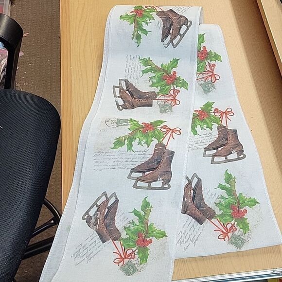 Rustic woodland Santa Claus with sack xmas figure, sleigh with tree and  runner - Picture 10 of 10
